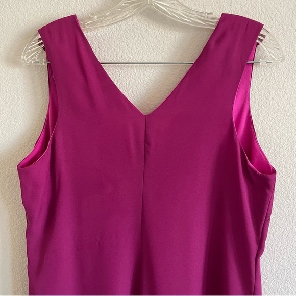 The Vanity Room V-Neck Sleeveless Shift Dress Pink Medium NWOT - Picture 8 of 8